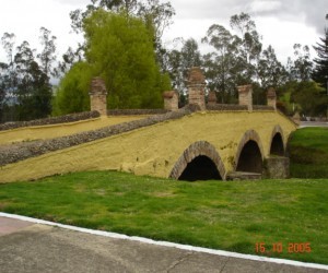 Boyacá Bridge. Source: Uff.Travel